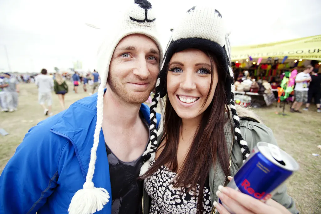 Festivalgoers and atmosphere at Global Gathering 2010